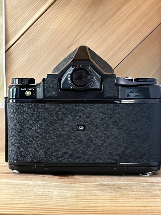 Pentax 6x7 4138679 with 75mm f/4.5 Lens, Non Metered Prism.