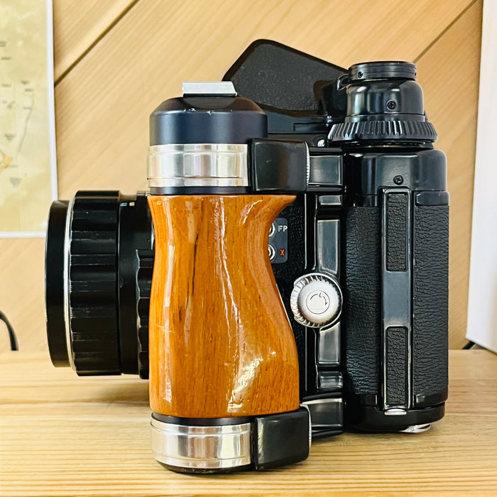 Rare - Pentax 67 MLU - Multi Exposure Mod - 105mm Lens - TTL Metered Finder and Grip