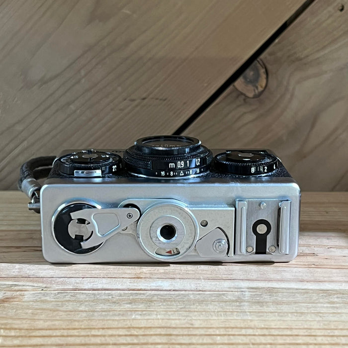 Rollei 35 Silver 35mm Film Camera with 40mm f/3.5 Carl Zeiss Tessar Lens (3158604)