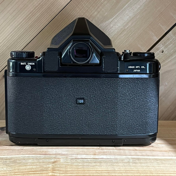 Pentax 6x7 Medium Format Film Camera Body w/ Honeywell Eye-Level Prism (4001042)