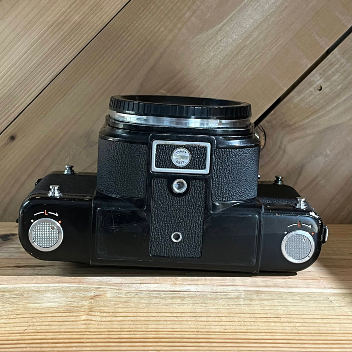 Pentax 6x7 Medium Format Film Camera Body w/ Honeywell Eye-Level Prism (4001042)