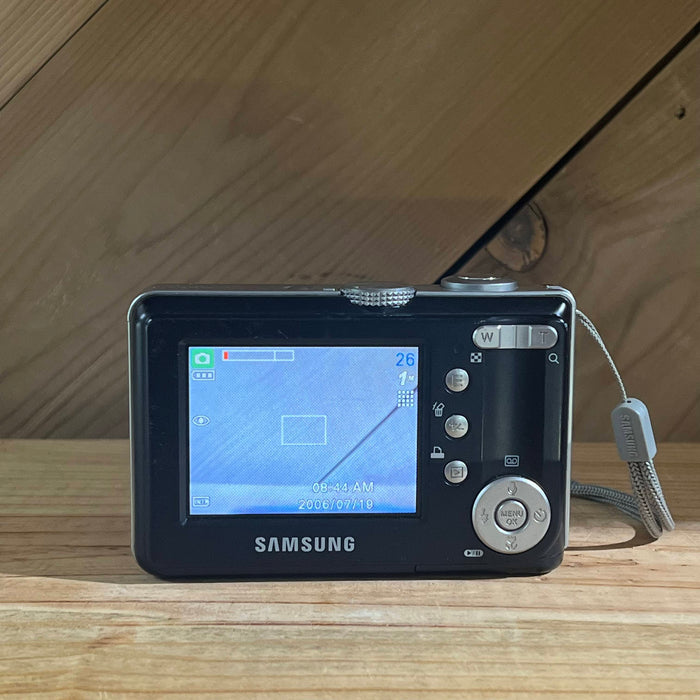 Samsung Digimax S500 5.1MP Digital Camera (965058595)