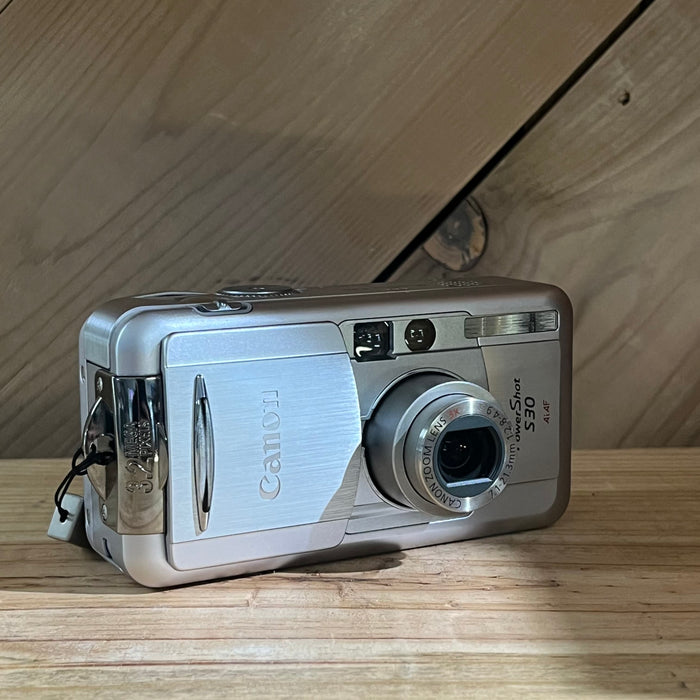 Canon PowerShot S30 Digital Camera w/ 3x Zoom Lens (5123700040)