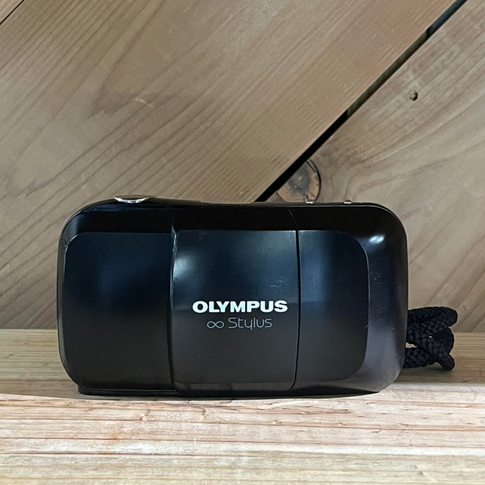 Olympus Infinity Stylus 35mm Point & Shoot 35mm f/3.5 Lens (5866417)