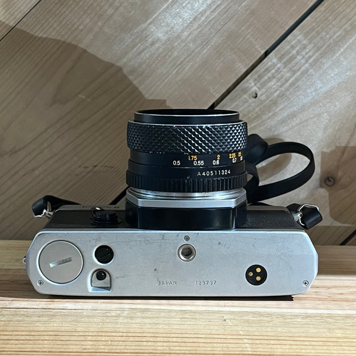 Yashica FR II 35mm SLR w/ Yashica ML 50mm f/1.9 Lens (129737)