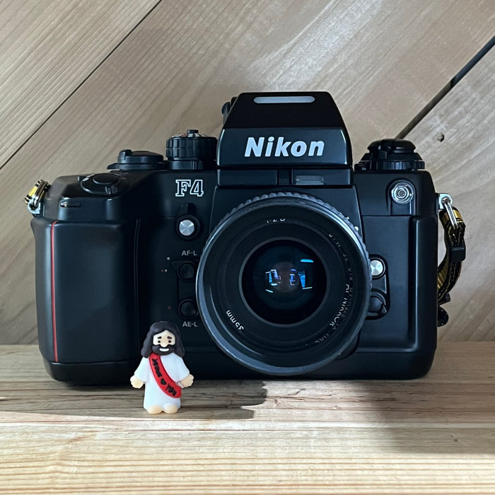 Nikon F4 35mm SLR w/ AF Nikkor 35mm f/2 Lens (2504262)