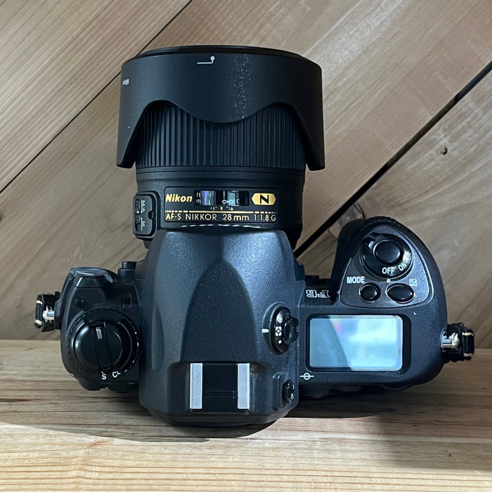 Nikon F6 35mm SLR w/ Nikkor Z 28mm f/1.8 Lens (0033356)