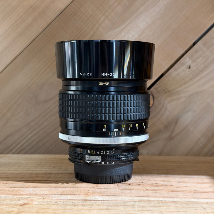Nikon Nikkor 85mm f/1.4 Ai-s Manual Focus Lens (191511)
