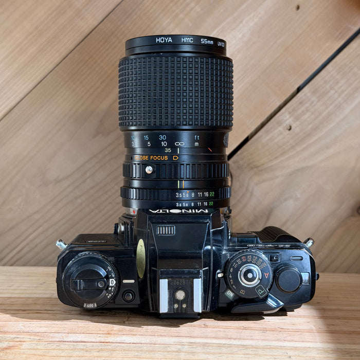 Minolta X-700 35mm SLR Film Camera w/ RMC Tokina 35–105mm f/3.5–4.3 Lens