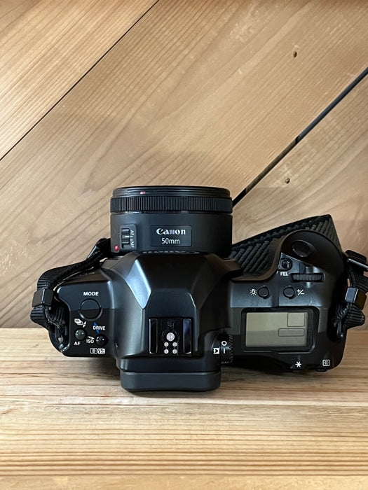 Canon EOS-3 35mm SLR Camera w/ Canon EF 50mm Lens (#2765363)