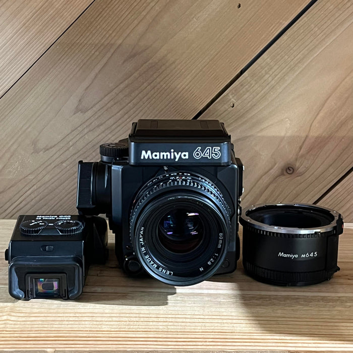 Mamiya 645 Super with Mamiya-Sekor 80mm f/2.8 Lens (6211)