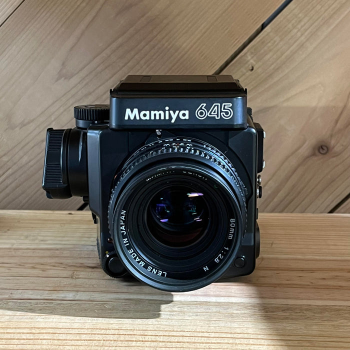 Mamiya 645 Super with Mamiya-Sekor 80mm f/2.8 Lens (6211)