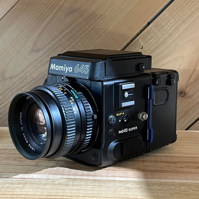 Mamiya 645 Super with Mamiya-Sekor 80mm f/2.8 Lens (6211)