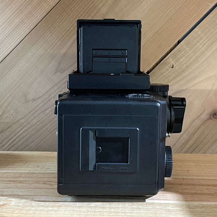 Mamiya 645 Super with Mamiya-Sekor 80mm f/2.8 Lens (6211)