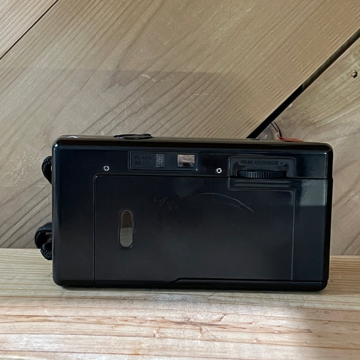 Kodak K500 Point & Shoot 35mm Film Camera f/5.6 (089)