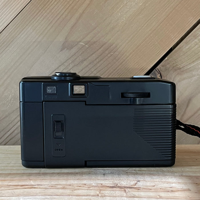 Cannon Mate MF 35 35mm Point & Shoot Film Camera (1192)