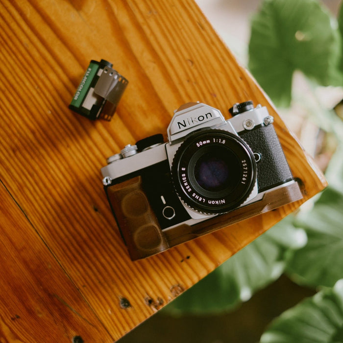 Wood Grip for Nikon FE / FM / FM2 / FE 2 with Arca Swiss Mount | 3D Printed Camera Wood Drip / Handle