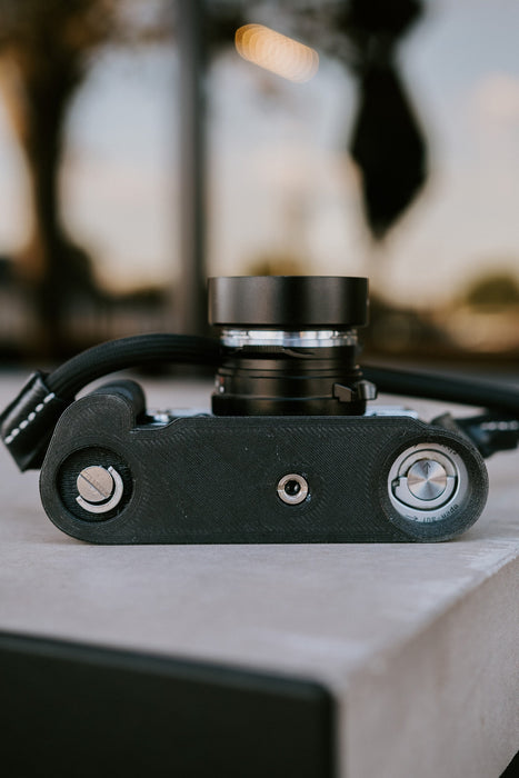 Wood Grip for Leica M Series Film Camera - M Series Compatible - Arca Swiss Mount 3D Printed Grip