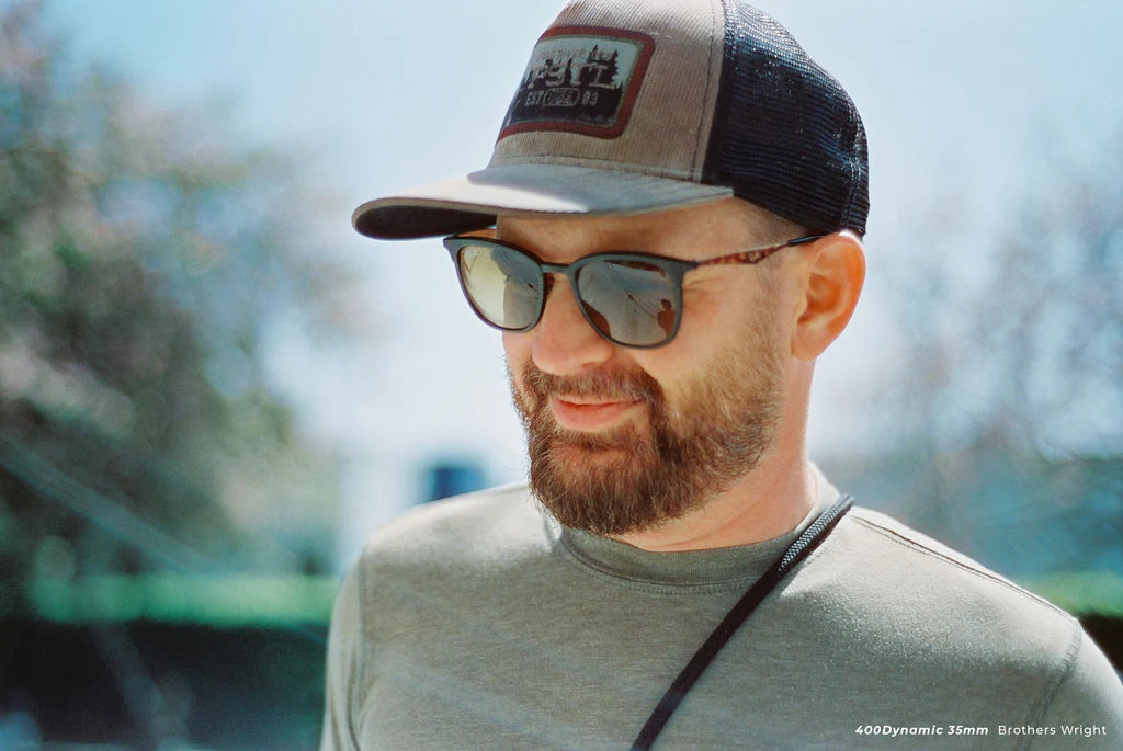 CineStill Film 400Dynamic Color Negative Film (35mm Roll Film, 36 Exposures) - Cinestill 400
