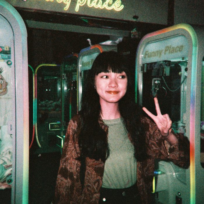 Simple Use Reloadable Film Camera LomoChrome Purple Saturday Edition