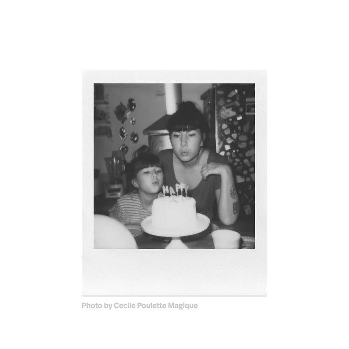 Polaroid B&W 600 Instant Film - Black & White Film