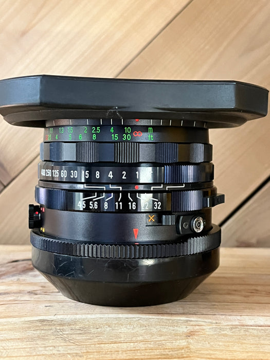 Mamiya RB67 Professional SD with 2 Lenses, waist level viewfinder