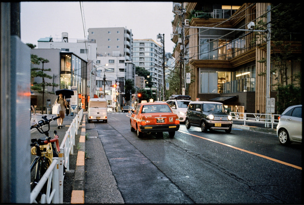 REFLX LAB 320D (250D AHU) Color Film C-41 - 35mm 36Exp (Single Roll)