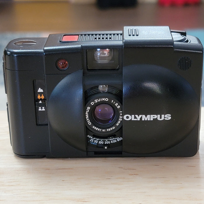 Olympus XA2 rangefinder