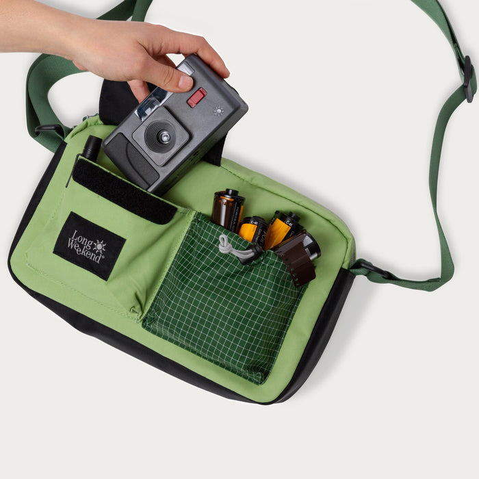 Long Weekend Gear – Santa Fe Shoulder Bag - Weatherproof Crossbody Travel Bag for 35mm Film Cameras