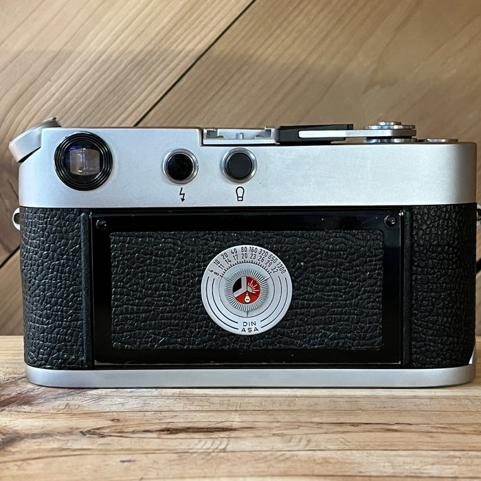 Leica M4 w/50mm f/2 Summicron Used Rangefinder (7292)