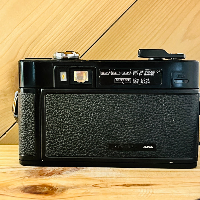 Minolta Hi-Matic AF2 35mm Camera