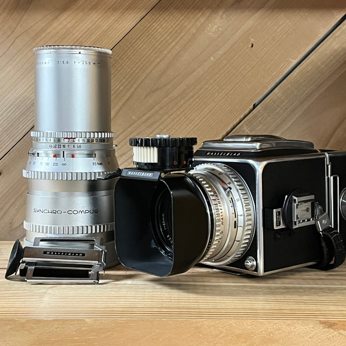 Hasselblad 500C with Carl Zeiss Planar 80mm f/2.8 Lens 250mm 5.6 & A12 Film Back (1779)