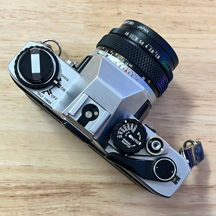Olympus OM10 With 50mm 1.8 Zuiko Olympus lens