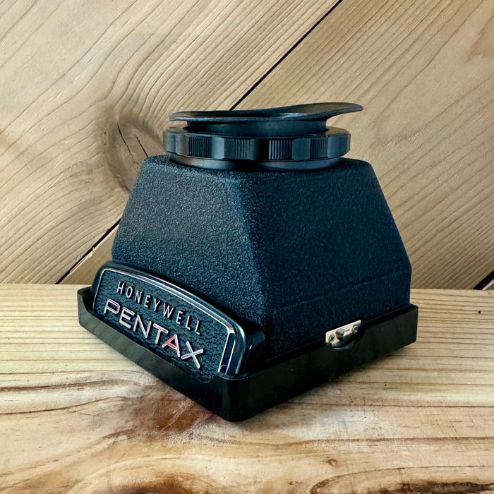 Honeywell Pentax 6x7  Rigid Hood Finder - With Hard Case