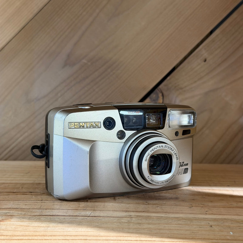 Pentax IQZoom 140M 35mm Point & Shoot Film Camera (9169786)