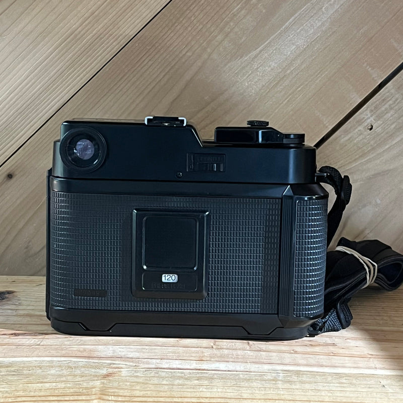 Fujifilm GS645W Professional Wide 45mm f/5.6 Medium Format Camera (5090997)