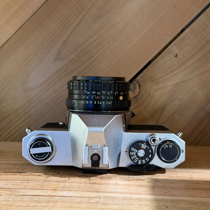 Pentax K1000 35mm SLR Film Camera w/ SMC Pentax-M 50mm f/2 Lens (5505680)