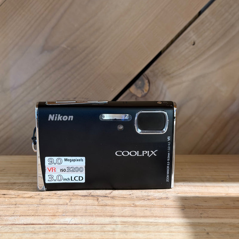 Nikon Coolpix Digital Camera (Black) (30528391)
