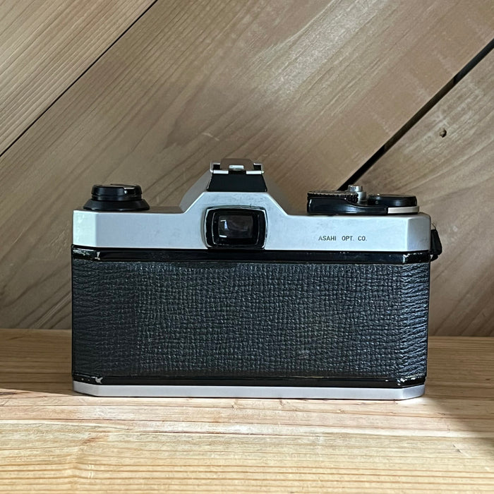 Pentax K1000 35mm SLR Camera w/ SMC-F 50mm f/1.7 Lens (8367770)