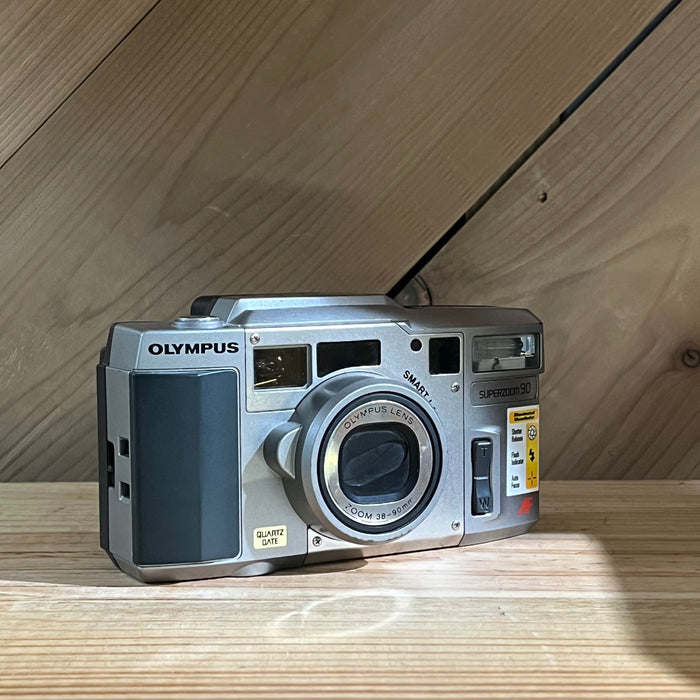 Olympus SuperZoom 90 35mm Point & Shoot Film Camera (41716694)