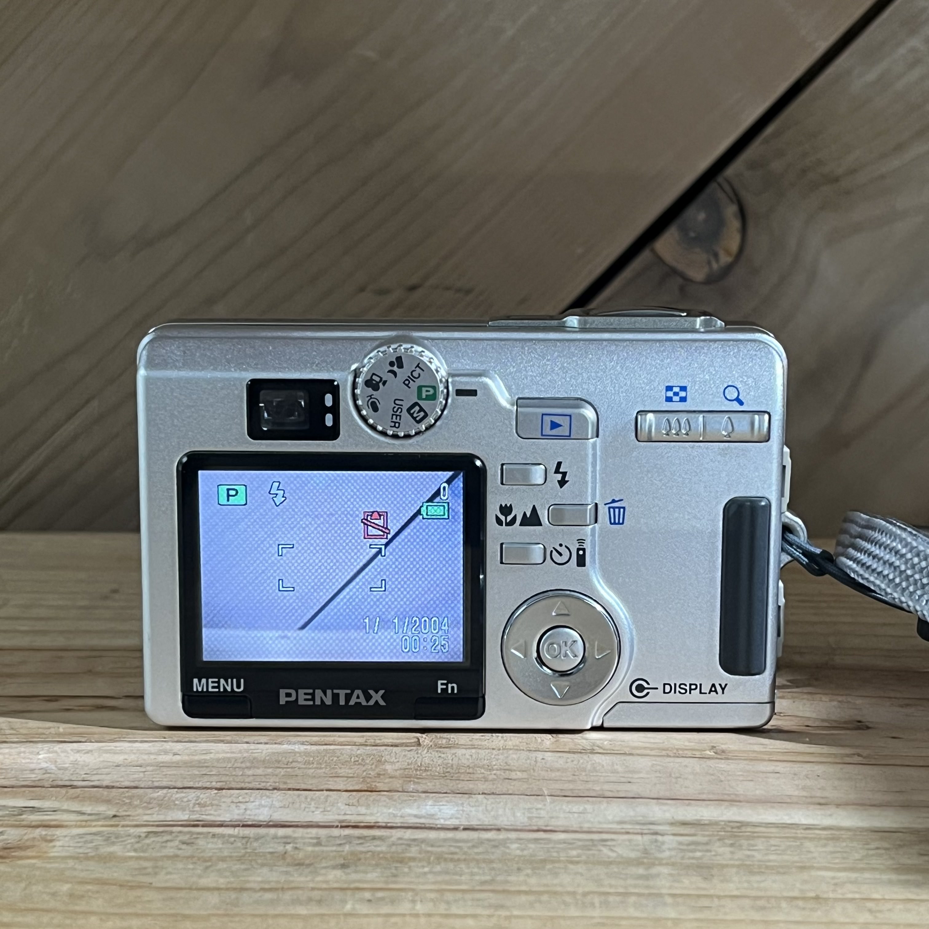 Pentax Optio SV Digital Camera w/ 5.8–29mm f/2.8–4.7 Lens (8265991