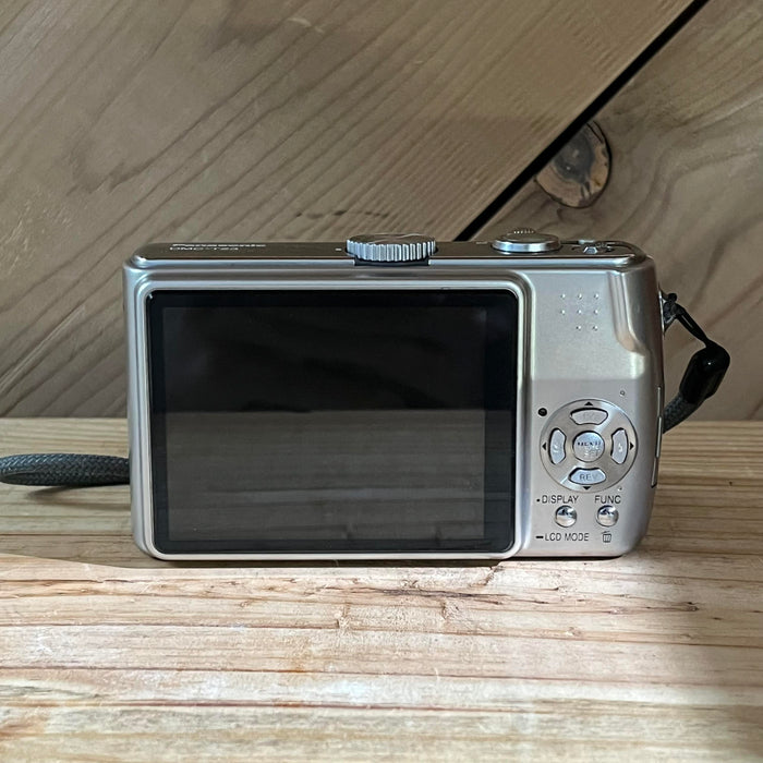 Panasonic Lumix DMC-TZ3 Digital Camera w/ 28mm Wide 10x Optical Zoom Lens (30591R)