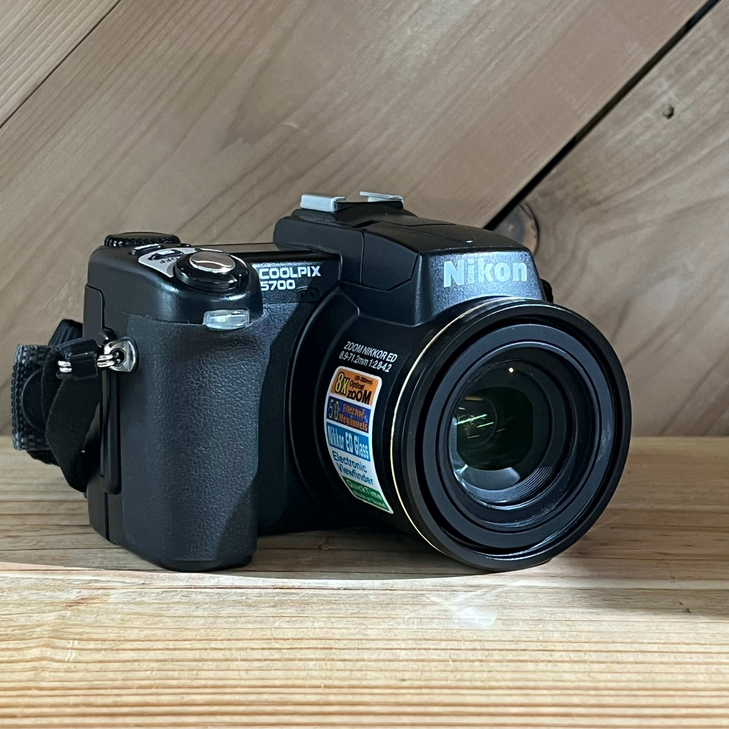 Nikon Coolpix 5700 Digital Camera w/ 8.9–71.2mm f/2.8–4.2 Nikkor