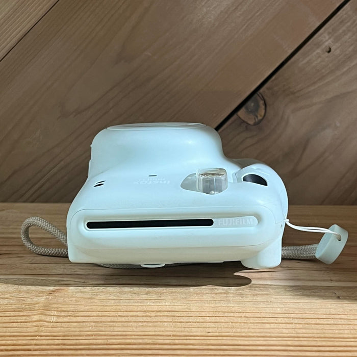 Fujifilm Instax Mini 11 Instant Camera (W0367L9)