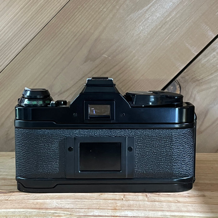 Canon AE-1 Program Black Body 35mm SLR Film Camera w/50mm 1.8 (4097123)