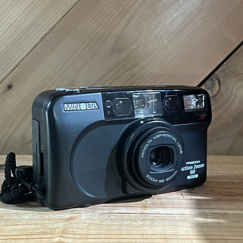 Minolta Freedom Action Zoom 90 Date w/ 38–90mm Lens (34118403)