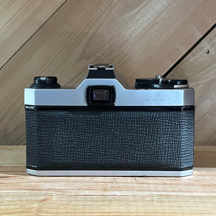 Pentax K1000 SE 35mm SLR w/ SMC Pentax 55mm f/1.8 Lens (7811041)