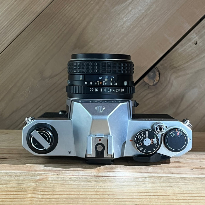 Pentax K1000 SE 35mm SLR w/ SMC Pentax 55mm f/1.8 Lens (7811041)