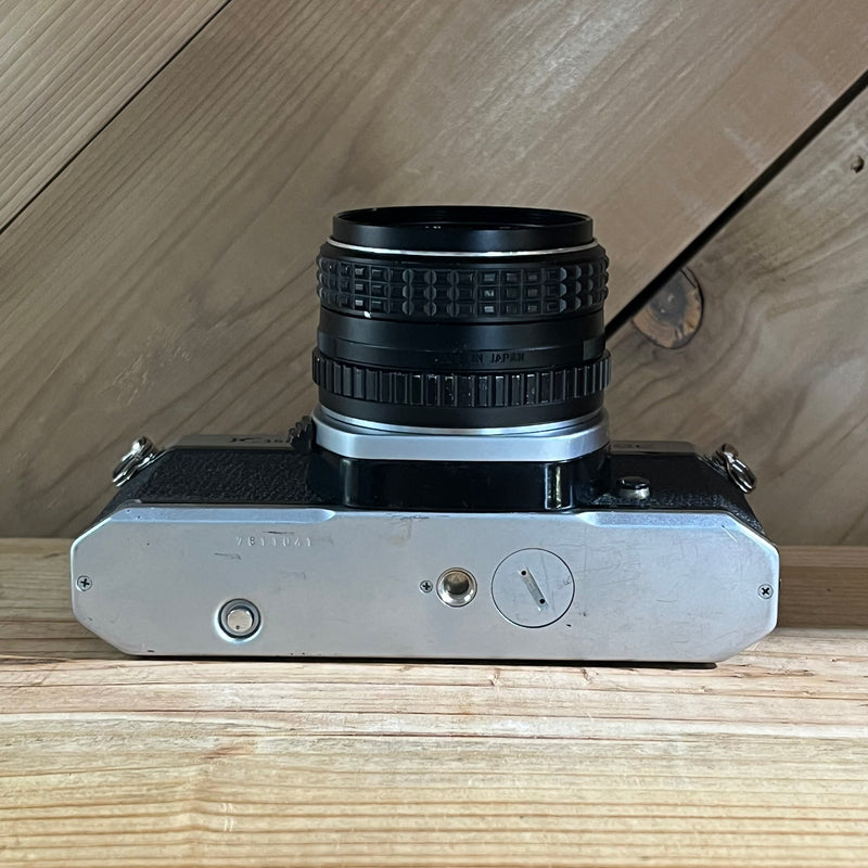 Pentax K1000 SE 35mm SLR w/ SMC Pentax 55mm f/1.8 Lens (7811041)