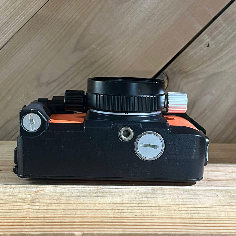 Nikon Nikonos V Underwater 35mm Film Camera w/ 35mm f/2.5 Lens (3035260)